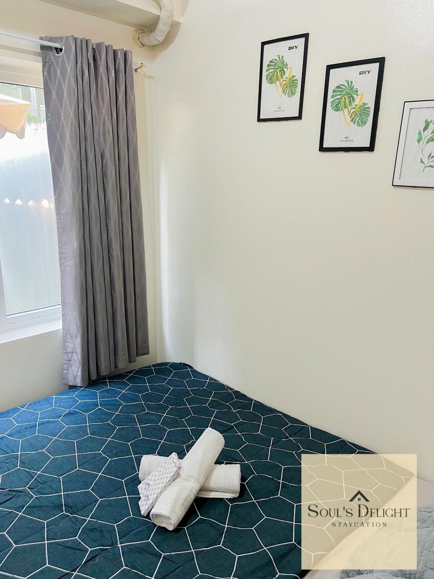 1 Bedroom With Balcony At Qc Apartment Manila