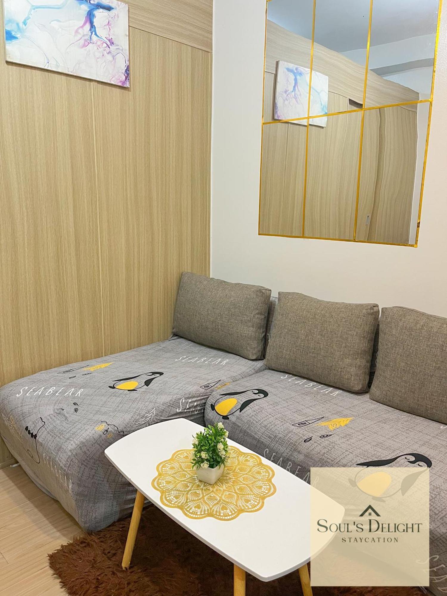 Apartment 1 Bedroom With Balcony At Qc *