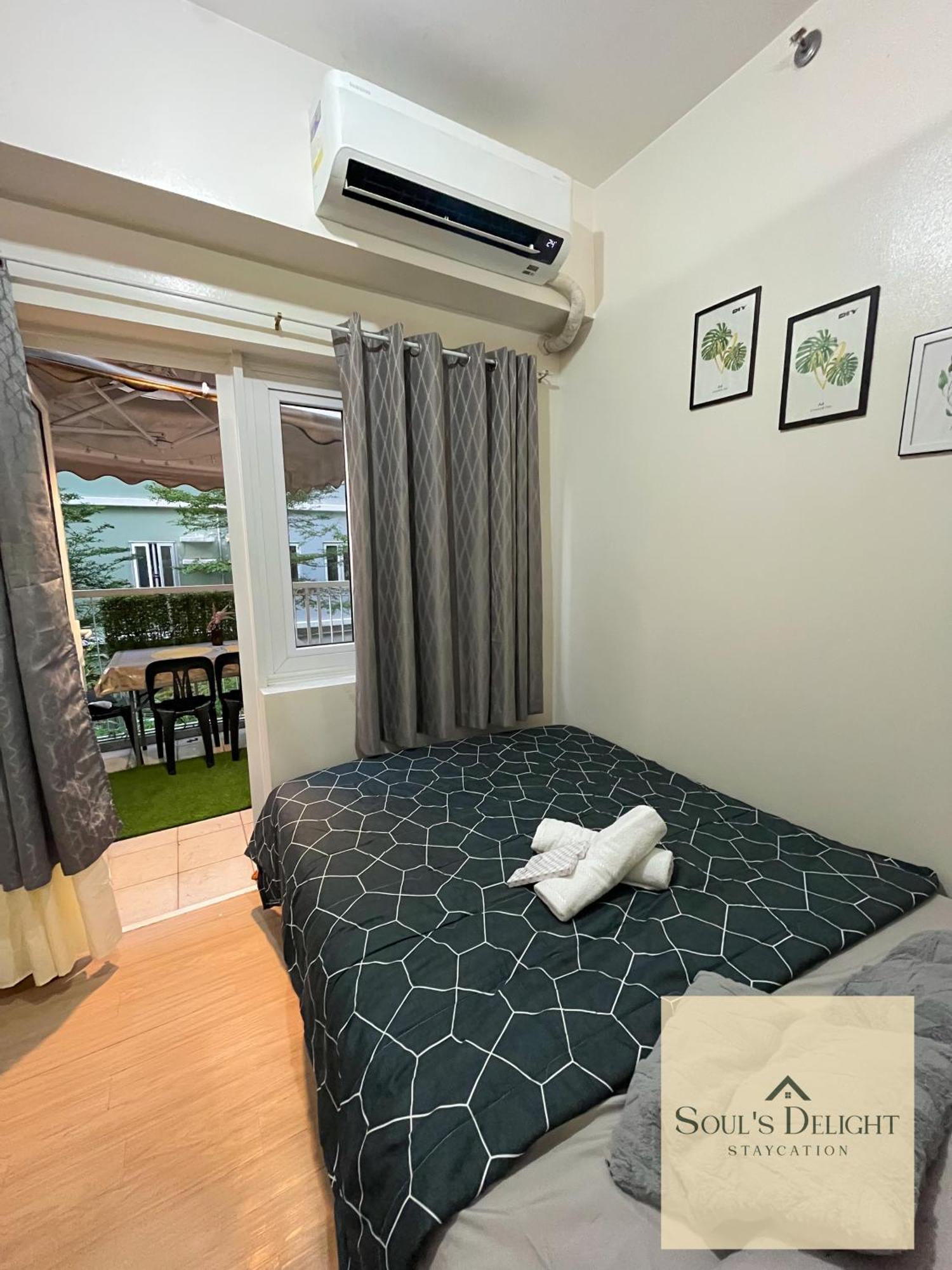 1 Bedroom With Balcony At Qc Apartment Manila