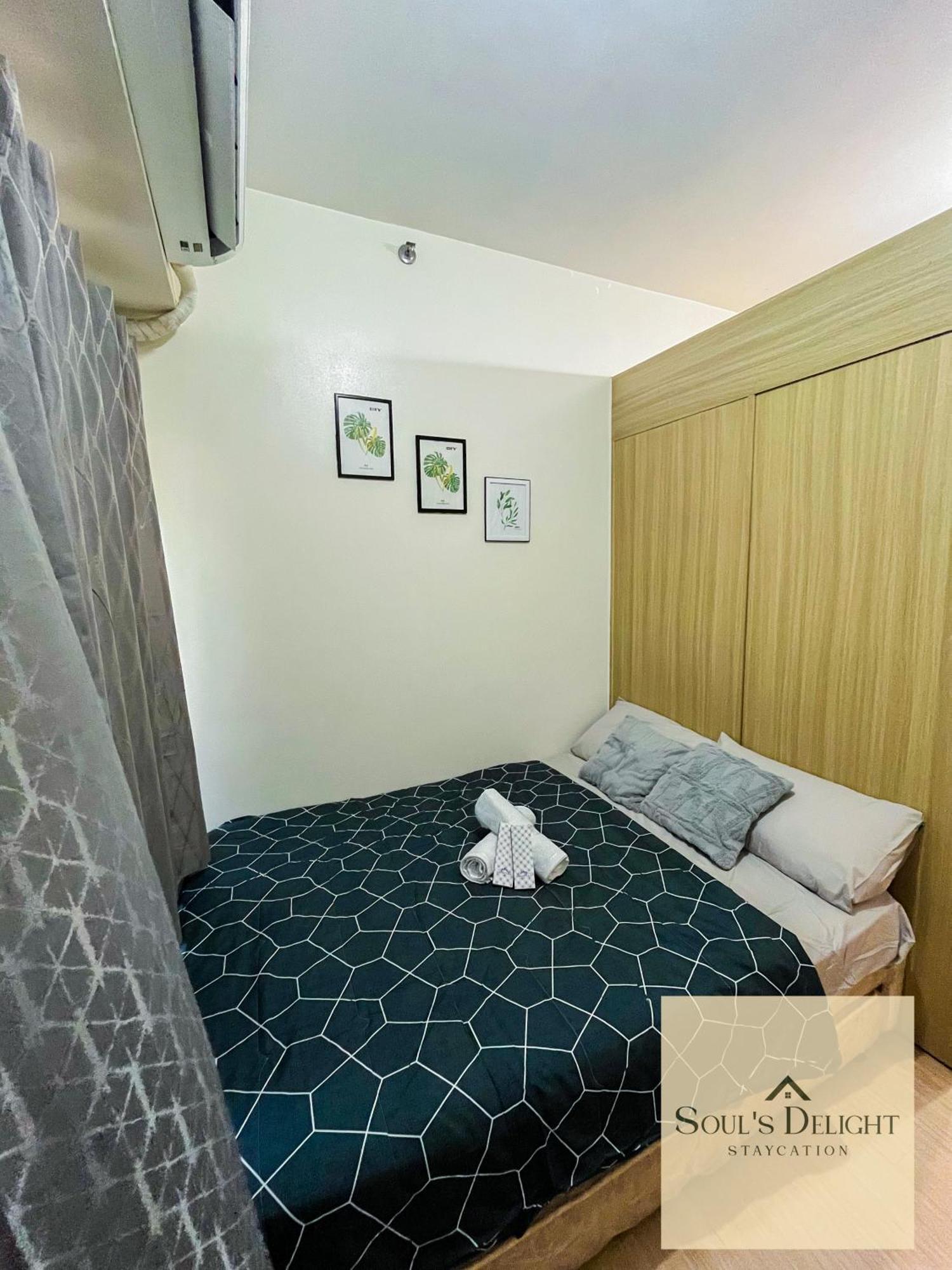 1 Bedroom With Balcony At Qc Apartment